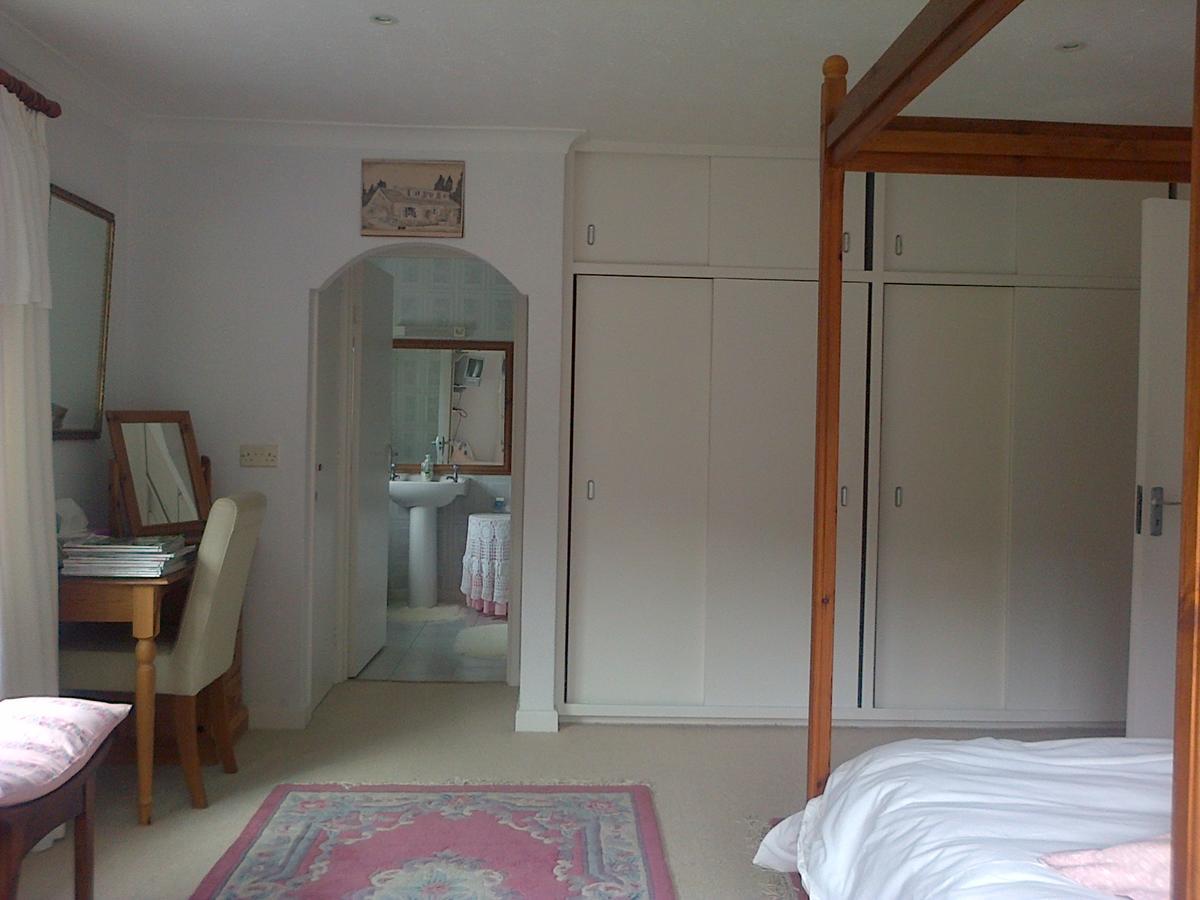 Follets B&B Pewsey Екстериор снимка