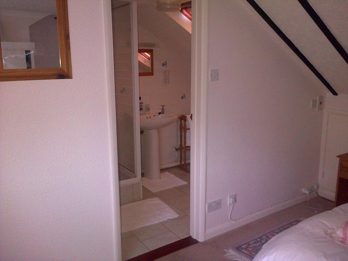 Follets B&B Pewsey Екстериор снимка